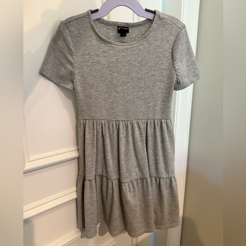 Art Class Grey tiered dress